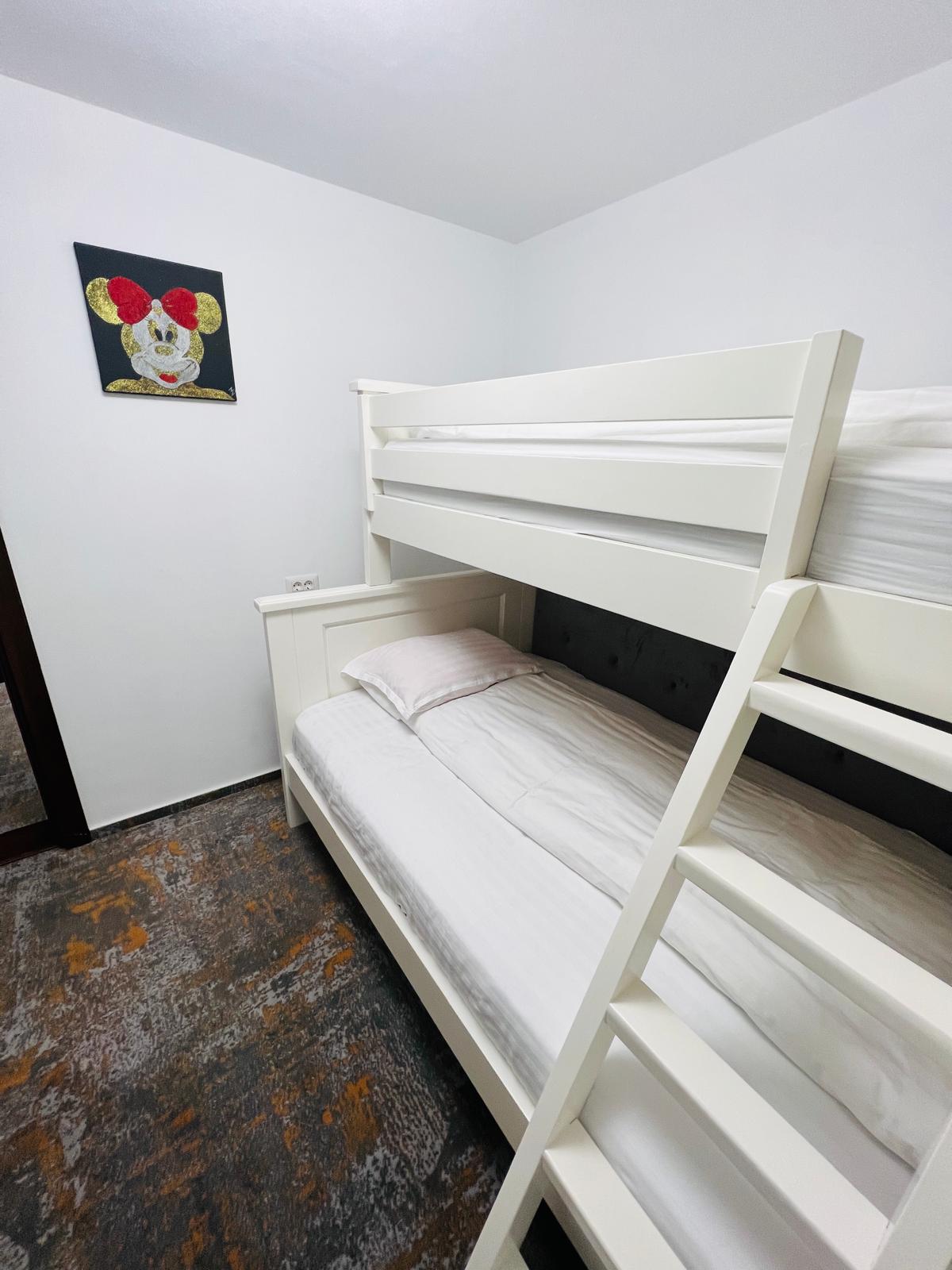 Cameră de familie de lux (12)