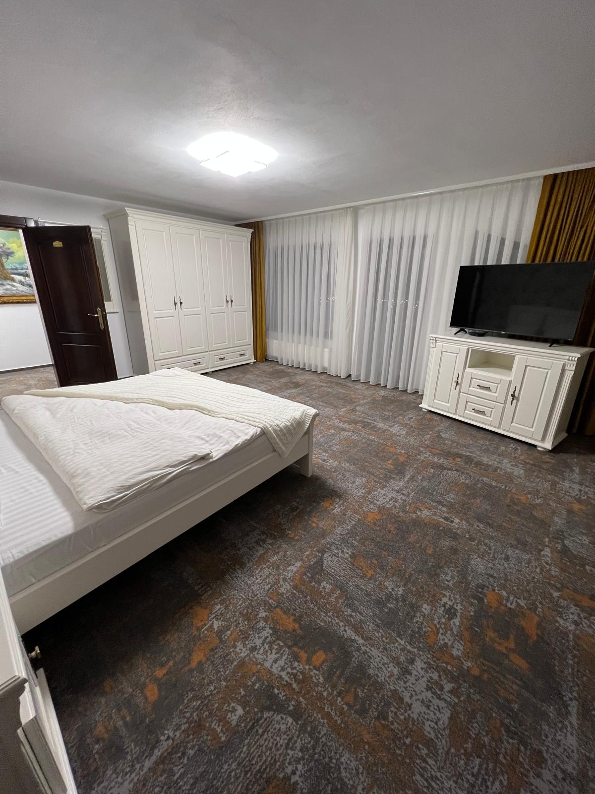 Cameră de familie de lux (9)