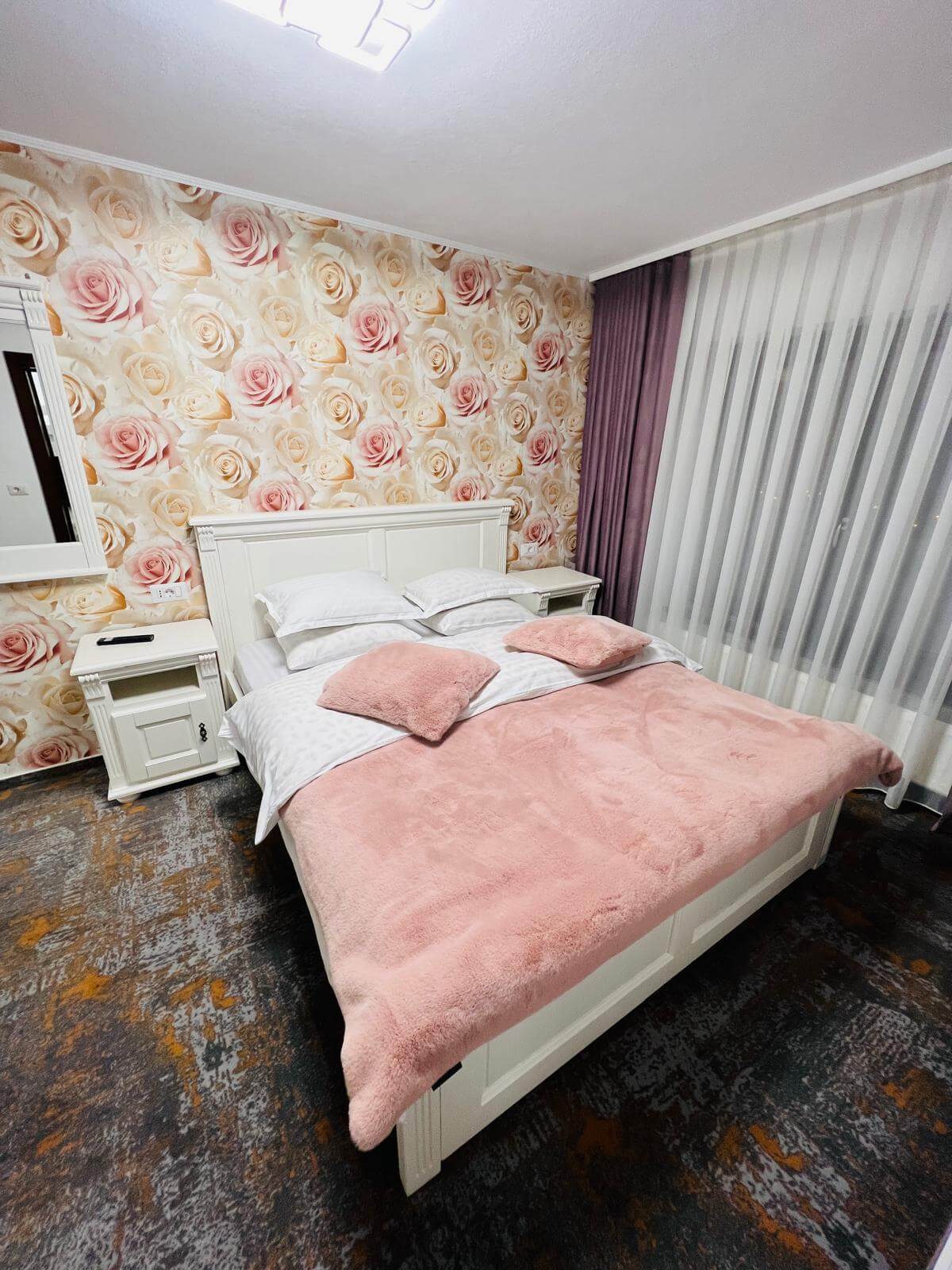 Camera superioară de familie(2 Ad și 2 copii) (7)